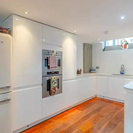 Incredible 2bd Loft By Regents Canal - Haggerston Apartment London