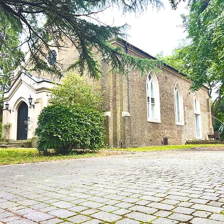 Сasa de vacaciones Church House West London *