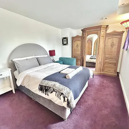 Сasa de vacaciones Church House West London Uxbridge
