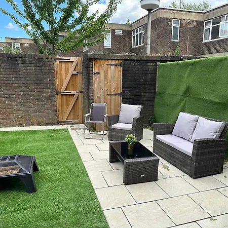 5 Bed 5 Bath / Brick Lane E1 * London