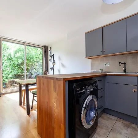 The Wapping Apartment London