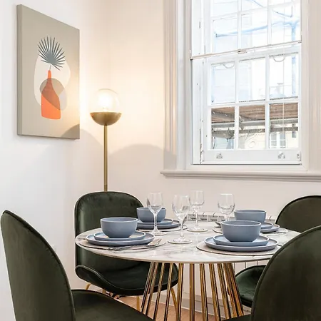 Apartment Stylish 1 Bed Flats In Soho, Next To Piccadilly Circus And Trafalgar Square London