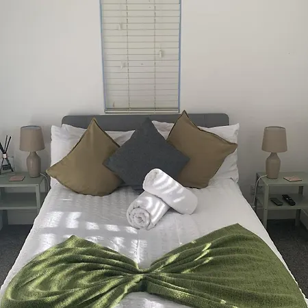 Homestay Wandworth, South Deluxe King 2 London