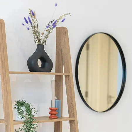Stylish 1 Bed Flats In Soho, Next To Piccadilly Circus And Trafalgar Square *