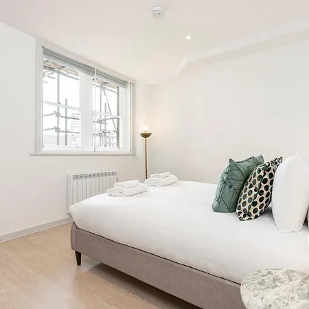 Apartment Stylish 1 Bed Flats In Soho, Next To Piccadilly Circus And Trafalgar Square *