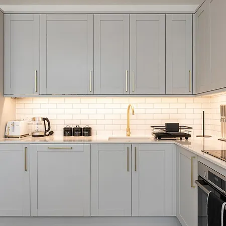 Stylish 1 Bed Flats In Soho, Next To Piccadilly Circus And Trafalgar Square