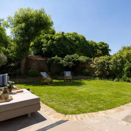 Heaver House - Stunning, Large, 5br House Nr Tube And Tooting Common *