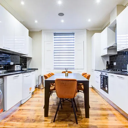 Hybrid Resi - Battersea Near Power Station
