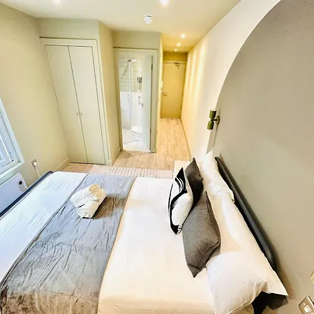 Boutique Ensuite Like Апарт-отель *