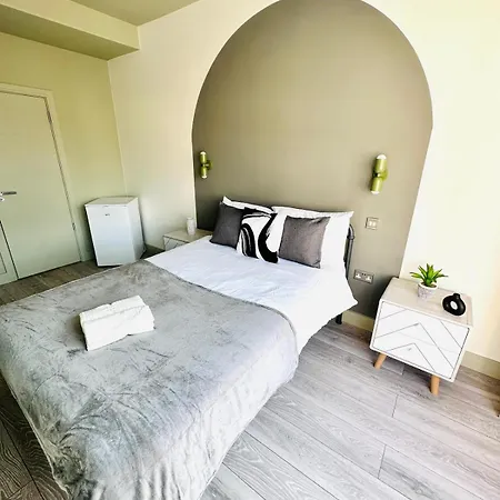Boutique Ensuite Like 公寓式酒店 *