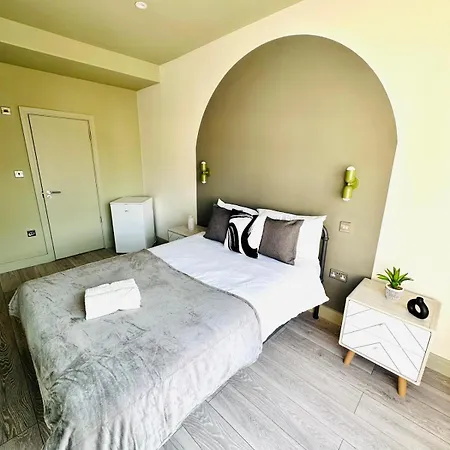 Boutique Ensuite Like Апарт-отель