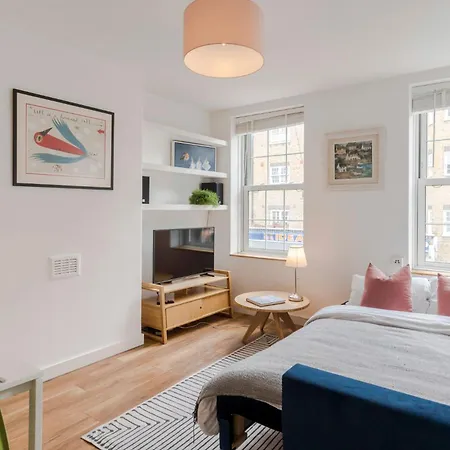 Euston One Bedroom