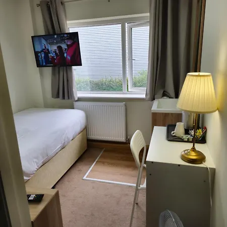 Homefield Hotel London