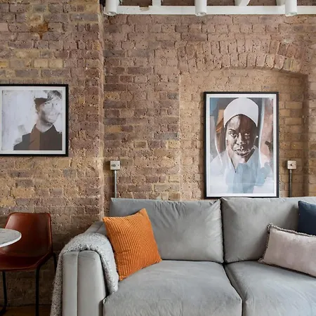Cove Arne Street Apartment London