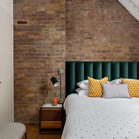 Cove Arne Street Apartment *