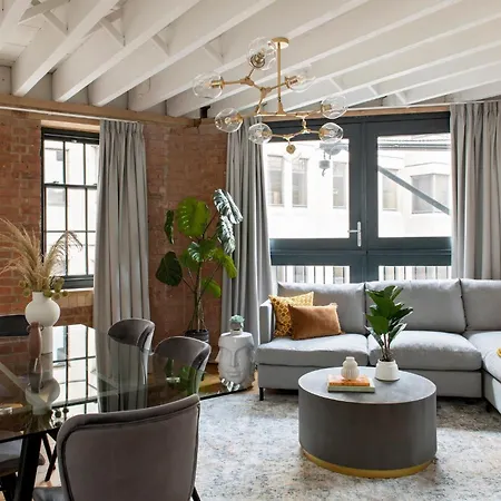 Cove Arne Street Apartment *