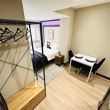1 Like A Aparthotel *
