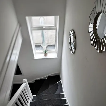Apartment Maria's House In East London