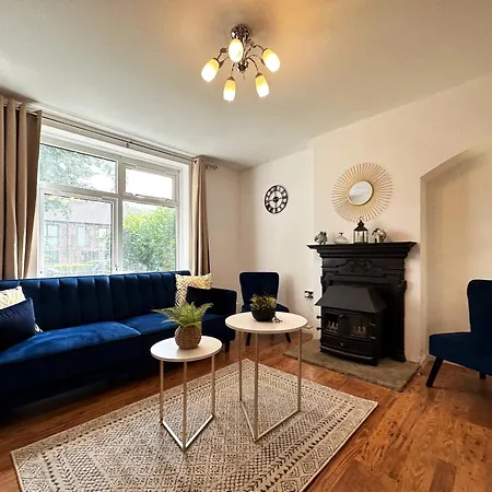 Maria's House In East London *