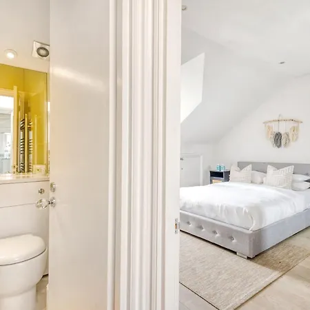 The Luxury 'treehouse' - One Bed Little Venice Appartement
