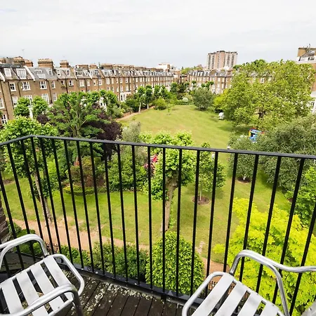 The Luxury 'treehouse' - One Bed Little Venice Appartement *