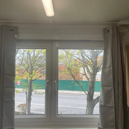 Two Bedroom Flat In Greenwich Near The 02 *