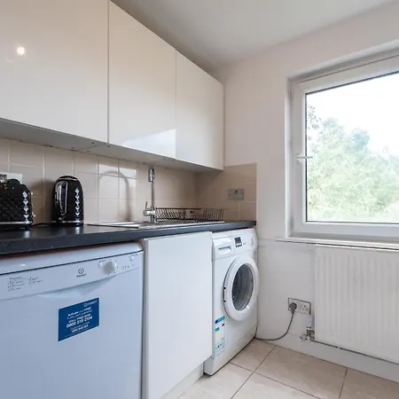 Apartment Hammersmith - 2 Bedroom Flat