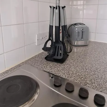 Charmstay Shepherds Bush Apartment