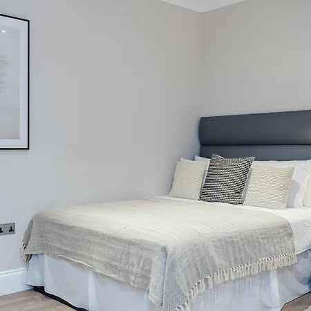 Cleveland Residences Chelsea *