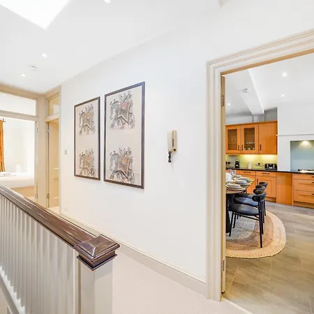 Spacious And Modern 4 Beds In Kensington *