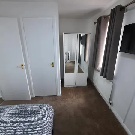 Two Bedroom Luxury House Apartment Thamesmead (Greater London)