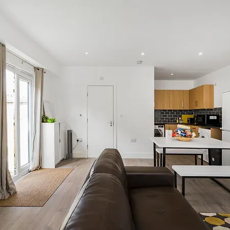 London Haven At Rutland House Apartment