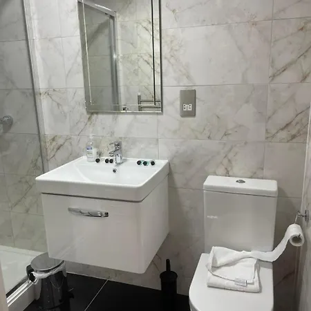 Acacia Hostal Londres