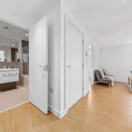 Apartment London's Charm 2 Bedroom Flat Cb3