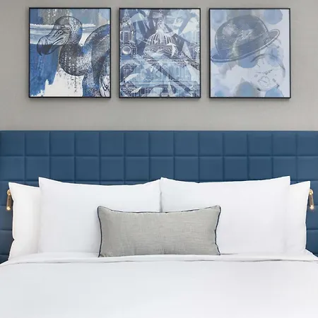 Lost St Pauls London, Curio Collection By Hilton לונדון