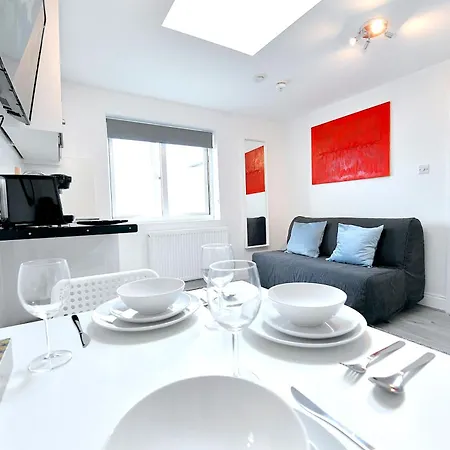 Stylish By Luxestays Fulham * London