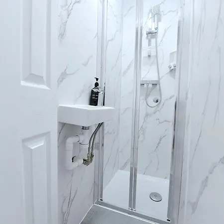Stylish By Luxestays Fulham Apartman