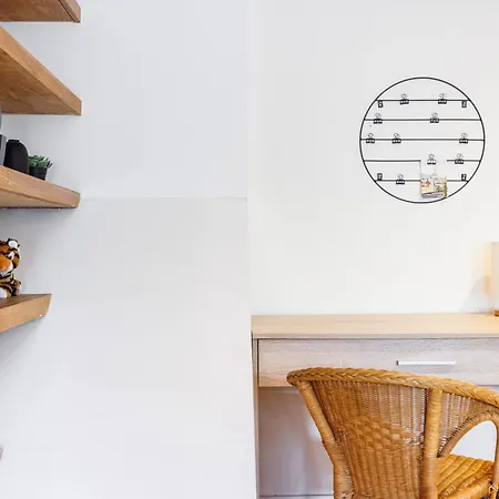 Hyde Park Adventures Apartment London