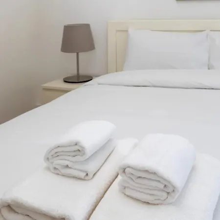 Spacious & Welcoming 4bd House - Kennington