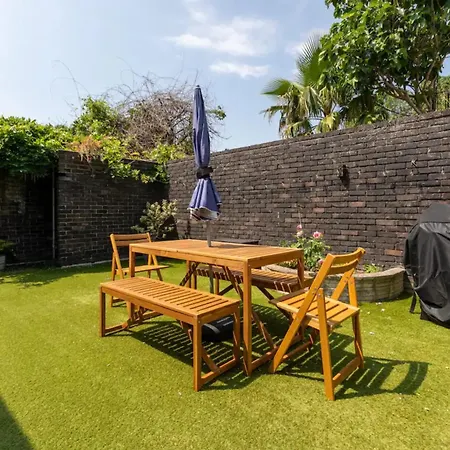 Spacious & Welcoming 4bd House - Kennington Appartement Londres