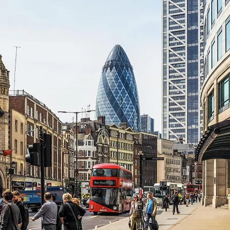 Modern Flat In Prime Location Near Shoreditch & Brick Lane Apartment *