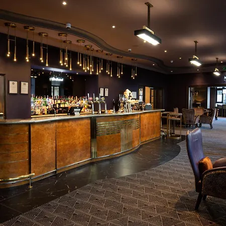 Tavistock 3* London
