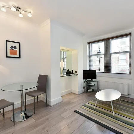 Apartment Chiltern Street Serviced By Globe London