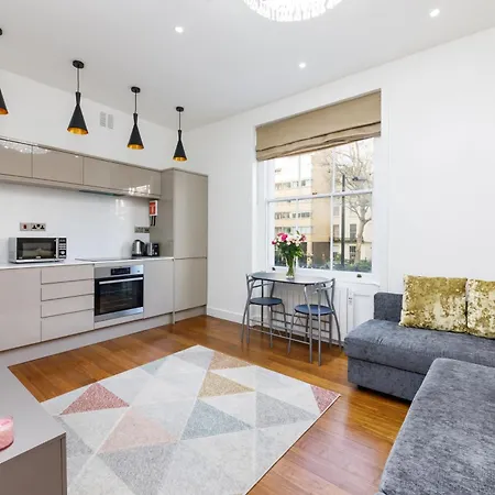 Apartment Paddington Bliss London