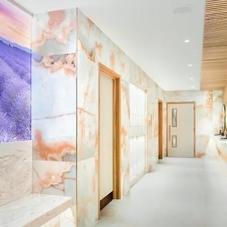 Multi-award Winning 7 Storey - Near Shoreditch *