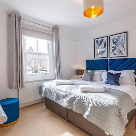 Holiday home Kingston On Thames Pets Welcome Garden 3bed *
