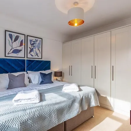 Kingston On Thames Pets Welcome Garden 3bed Kingston upon Thames (Greater London)