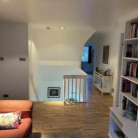 Large 3 Bed House With Separately Bookable * Kingston upon Thames (Greater London)