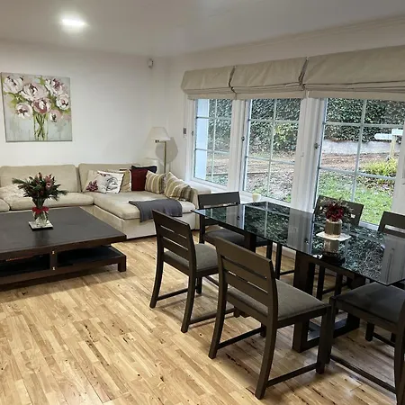 Holiday home Large 3 Bed House With Separately Bookable