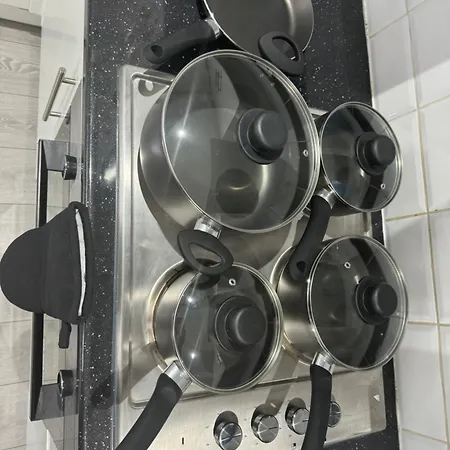 Fully Furnished 1 Bedroom Flat Apartment London